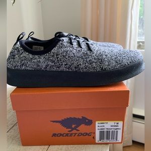NEW, Rocket Dog Women size 7 Sneakers 🖤🖤🖤🖤🖤